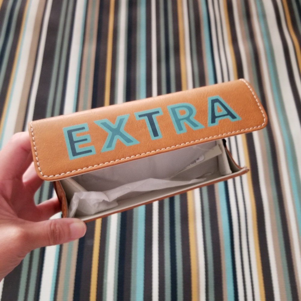 FOSSIL sunglass/eyeglass case in brown leather